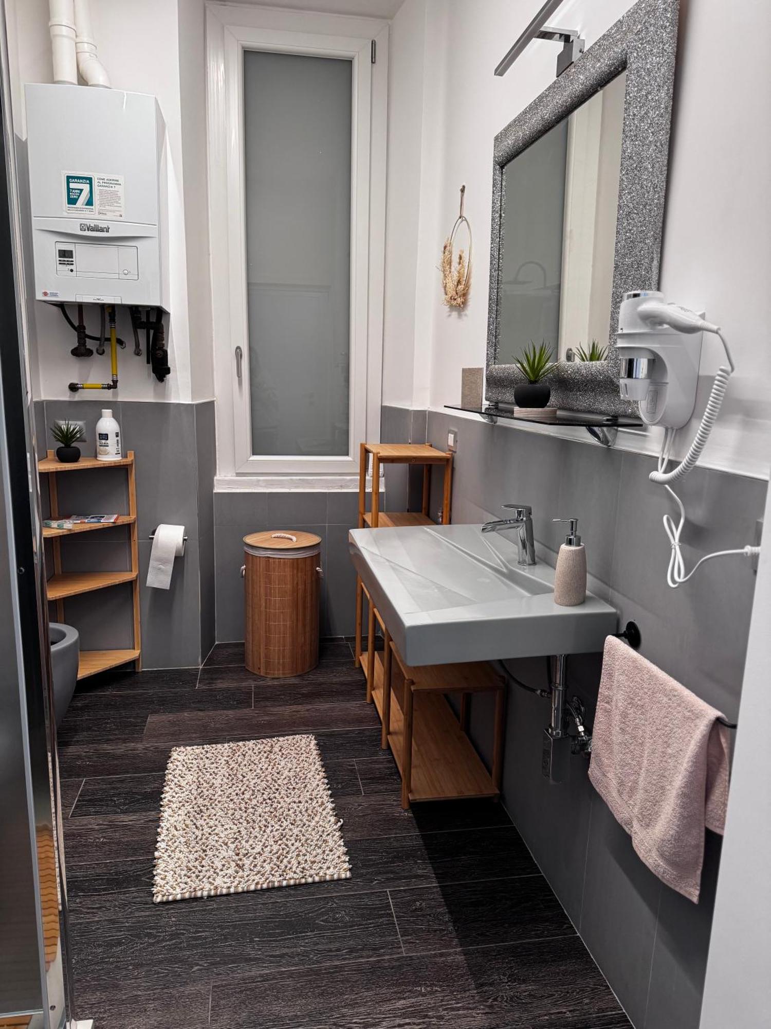 Residenze 'Il Conte' Hotel Pescara Bagian luar foto