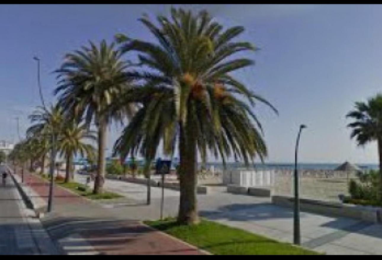 Residenze 'Il Conte' Hotel Pescara Bagian luar foto